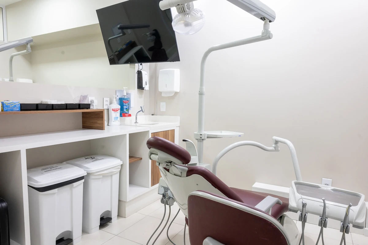 Sala de espera na sede do Instituto IPPO em Balneário Camboriú