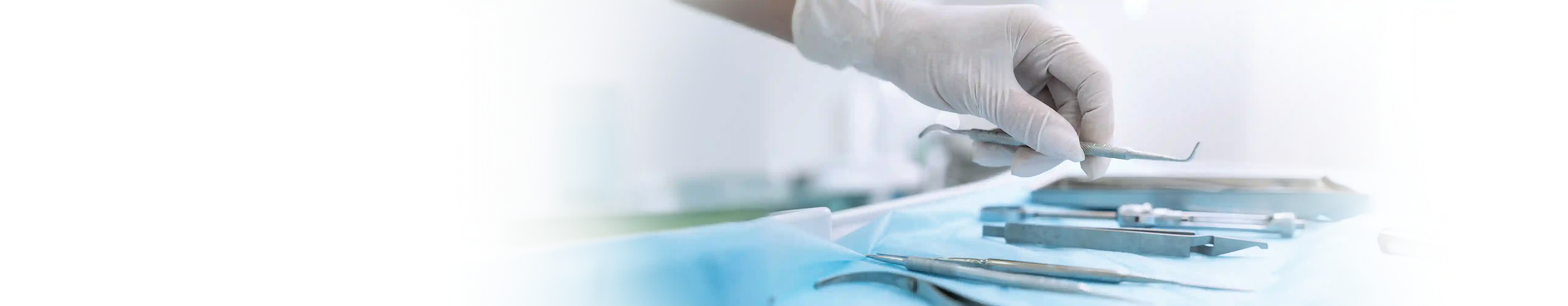 Imagem representando a saúde periodontal, destacando a importância dos cuidados com a gengiva e estruturas de sustentação dos dentes, essenciais para a prevenção e tratamento de doenças como gengivite e periodontite.